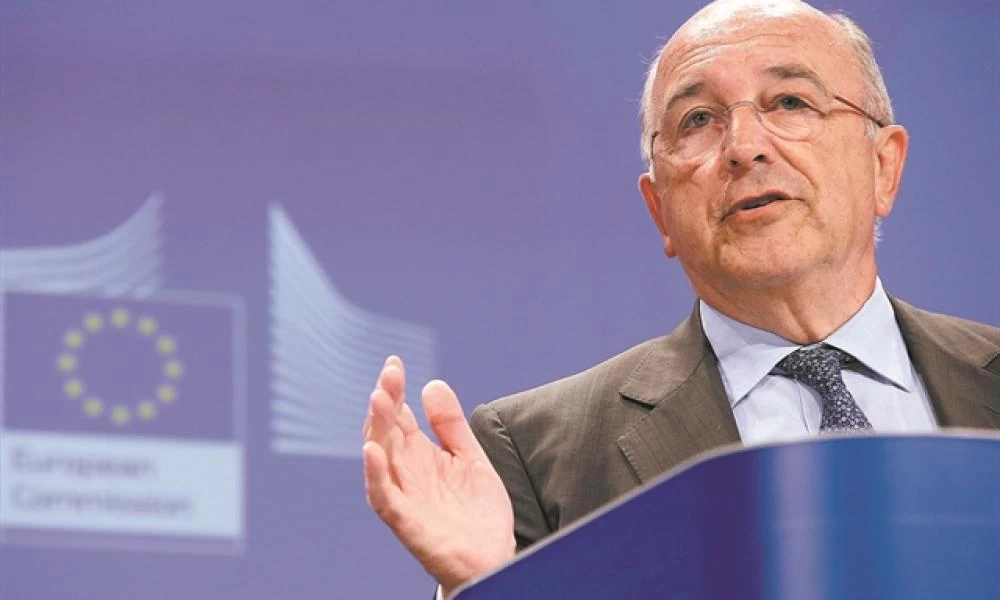 Ο Αλμούνια «ξαναχτυπά»: «Δεν είναι ρεαλιστική η διαγραφή χρεών»
